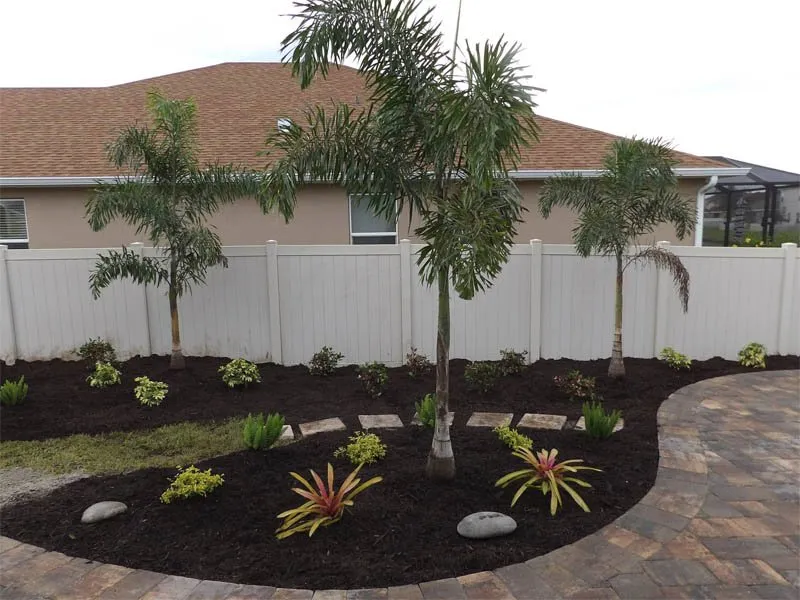 Professional yard maintenance experts serving Del Valle, TX - Guil's Tree Services & Landscaping