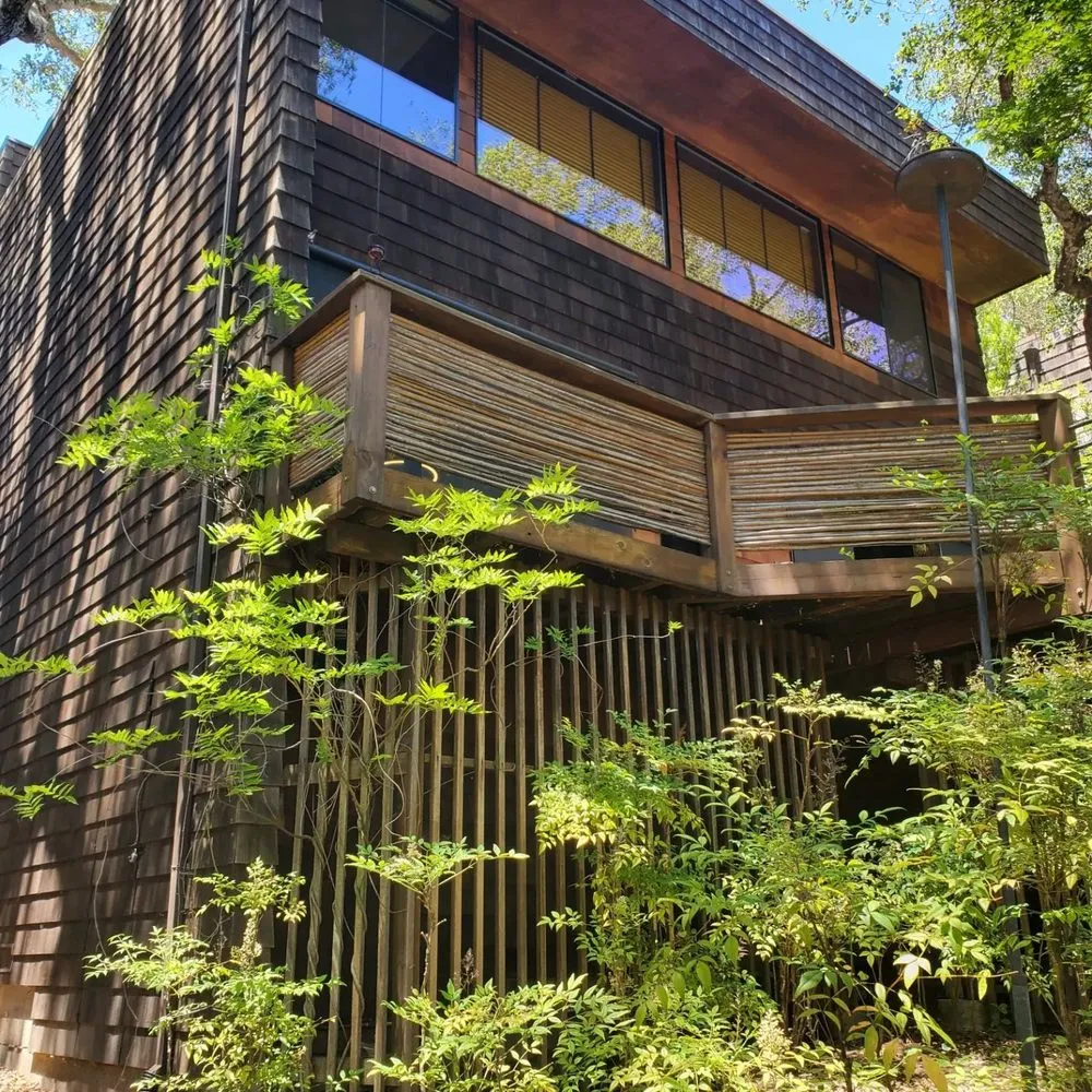 Reliable lawn care service in Santa Rosa, CA by Guizar Landscaping