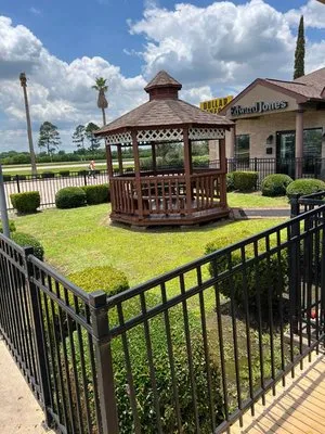 Gulf Coast Commercial Services Logo