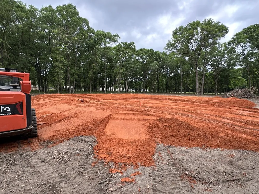 Reliable lawn mowing service experts serving Mobile, AL - Gulf Coast Landworks