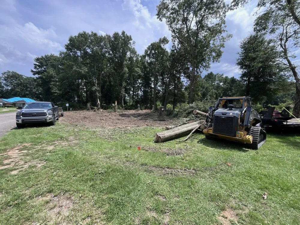 Professional outdoor landscaping in Mobile, AL - Gulf Coast Landworks