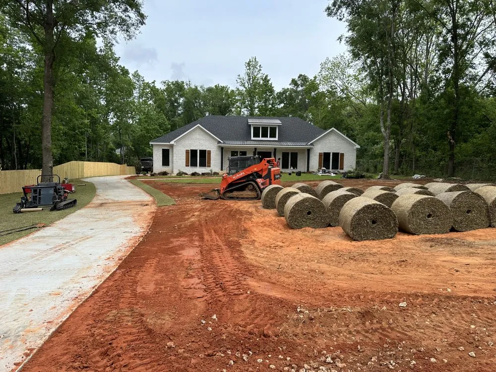 Affordable outdoor landscaping near you in Mobile, AL by Gulf Coast Landworks