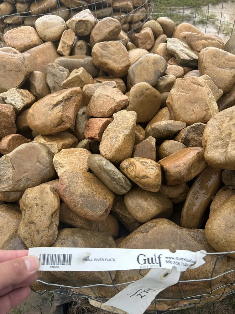 Custom residential landscaping near you in Pensacola, FL by Gulf Kist Sod