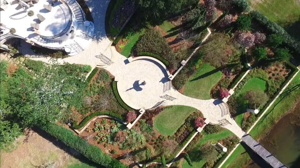 Trusted lawn mowing service for year-round maintenance across Pensacola, FL - Gulfside Landscaping