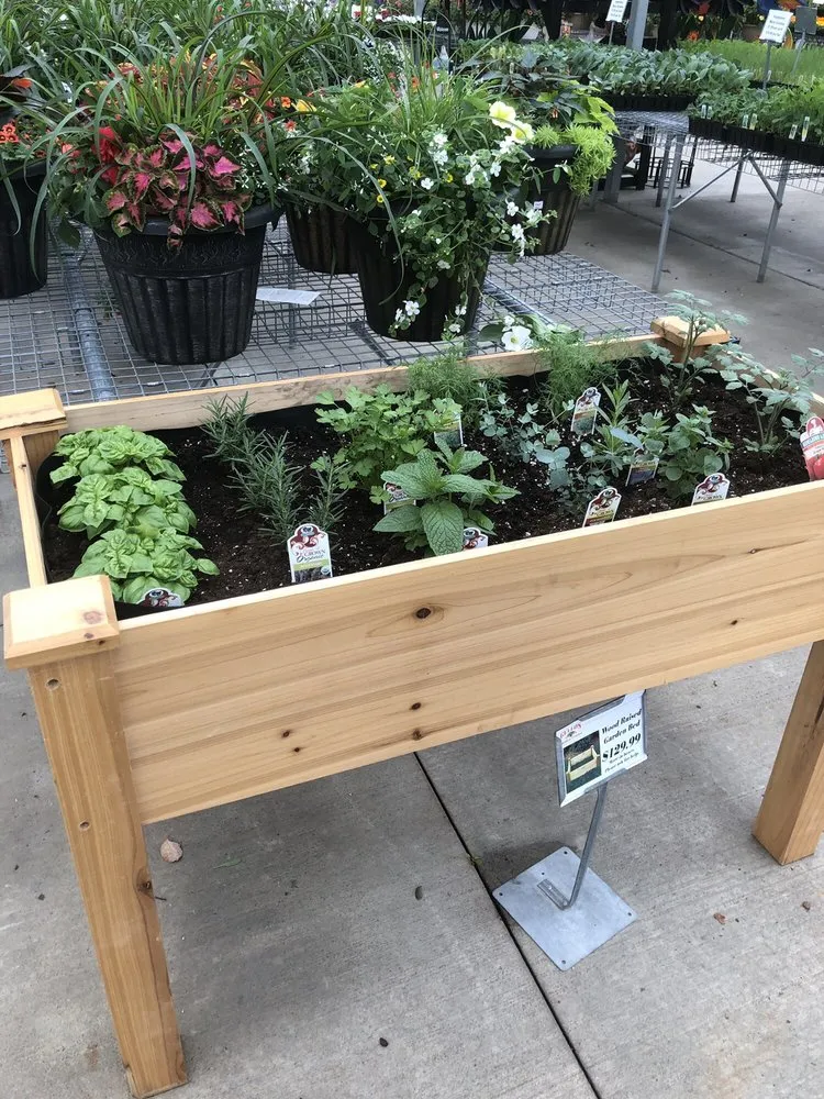 Custom residential landscaping experts serving Hamburg, NY - Gullo's Garden Center