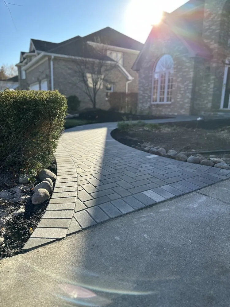 Trusted landscape installation for year-round maintenance in Palatine, IL by Gumers Landscaping