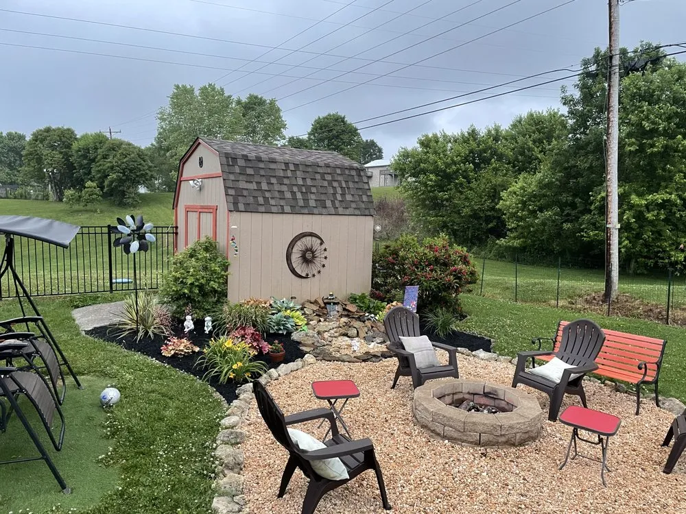 Local landscaping services in Somerset, KY - Gumm Lawn & Land