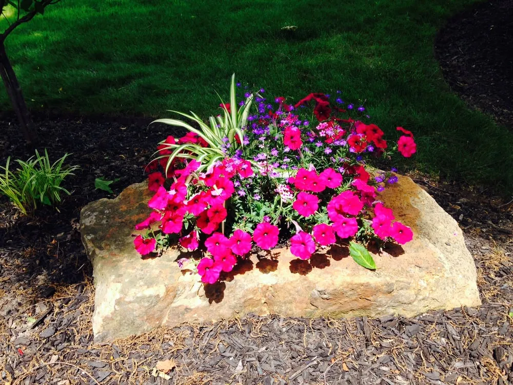 Top-rated outdoor landscaping in Noblesville, IN - Gunn Landscaping