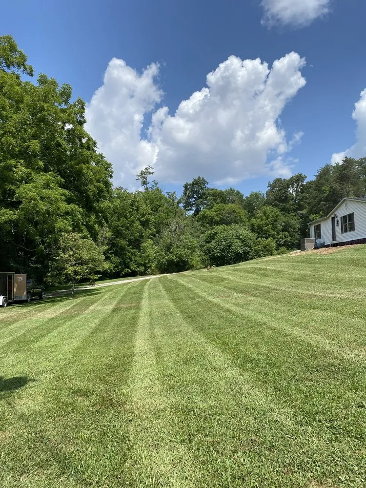 Custom landscape installation in Newport, TN - Gunnels Lawncare