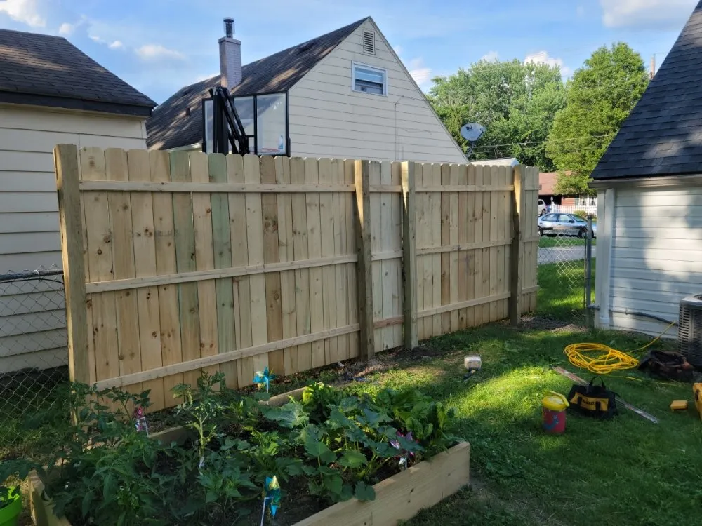 Top-rated yard cleanup service for year-round maintenance in Youngstown, OH by Gunner's Lawn & Land