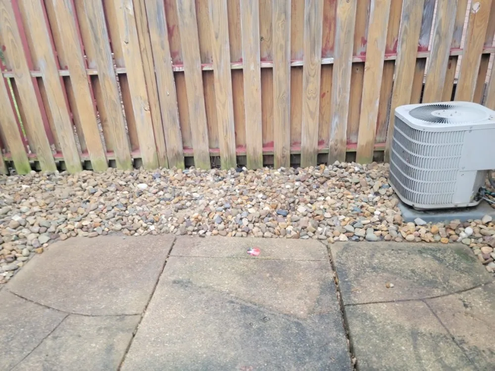 Expert lawn mowing service in Youngstown, OH by Gunner's Lawn & Land