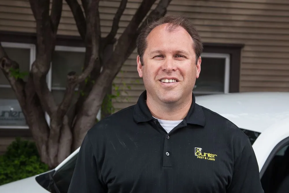 Custom lawn care service experts serving Kansas City, MO - Gunter Pest & Lawn