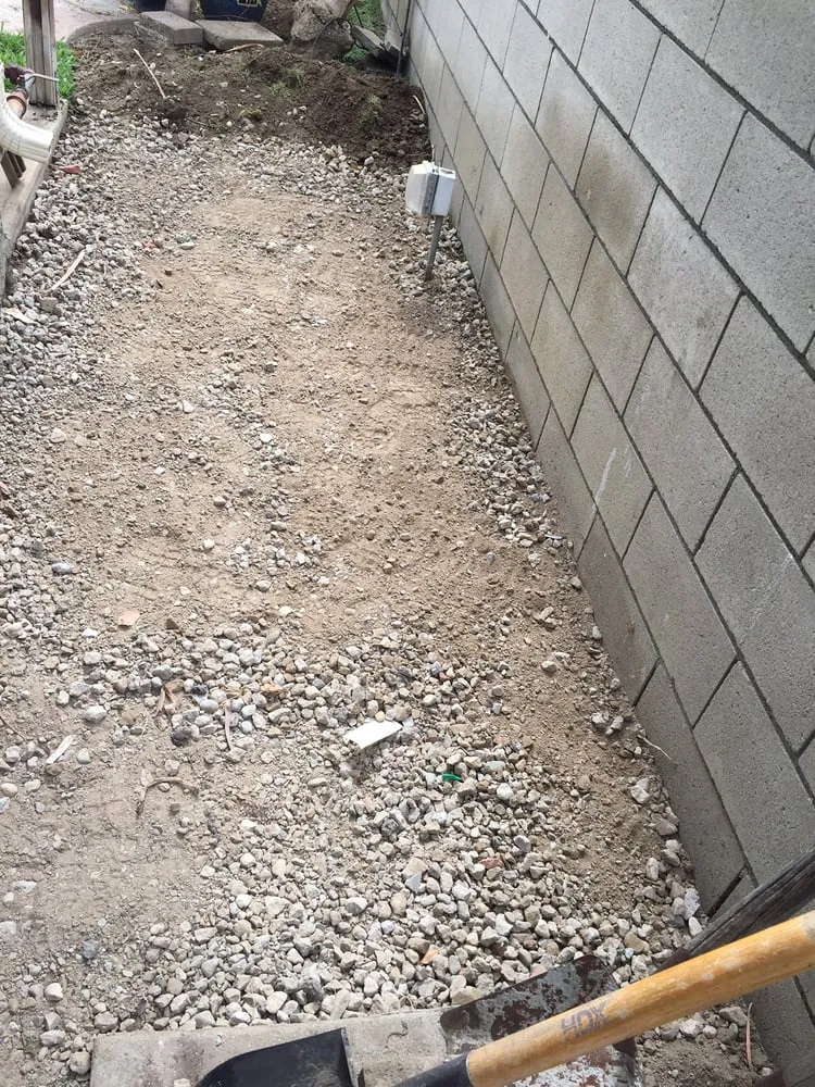 Affordable lawn care service for year-round maintenance across Pico Rivera, CA - Gustavo's Landscape