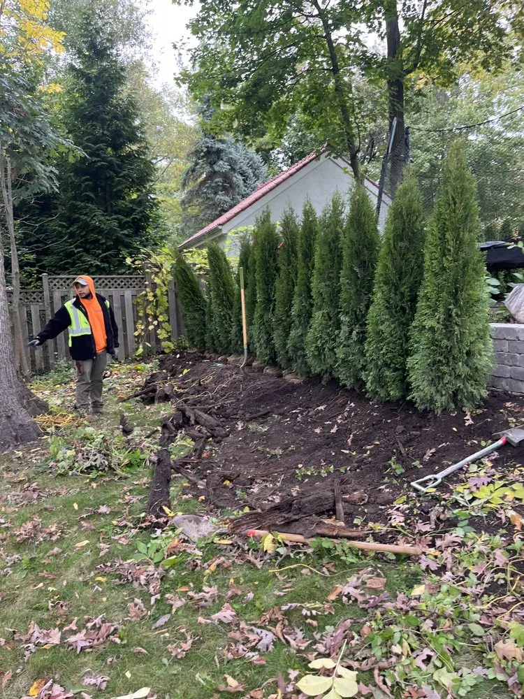 Professional lawn mowing service experts serving Waukegan, IL - Gutierrez & Sons Landscaping