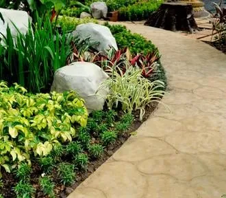 Local yard maintenance for year-round maintenance in Gardena, CA by Gutierrez & Son's Tree Service & Landscaping