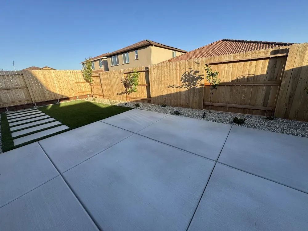 Top-rated yard cleanup service in Sacramento, CA by Gutierrez Finest Landscaping