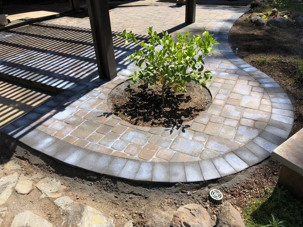 Custom garden landscaping experts serving Applegate, CA - Gutierrez Landscaping