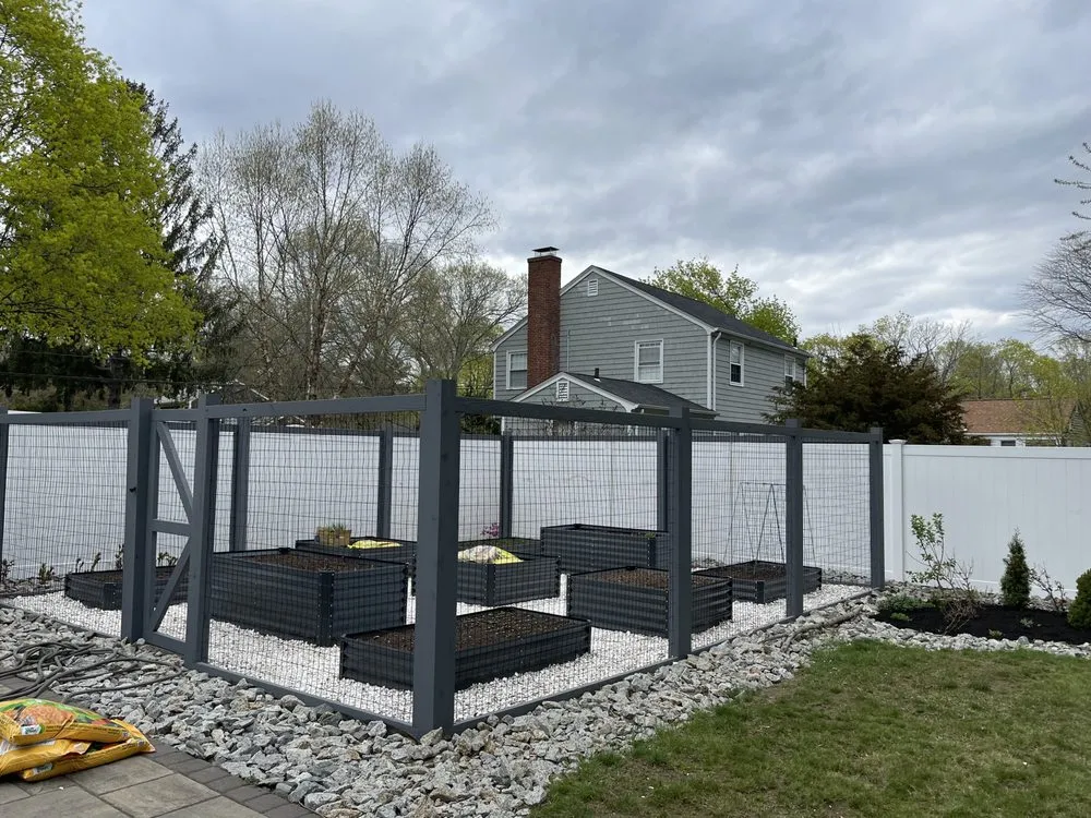 Trusted yard maintenance in Providence, RI - Gutierrez Landscaping I