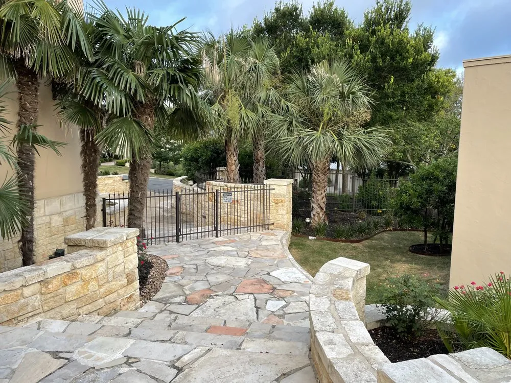 Expert lawn mowing service experts serving San Antonio, TX - Gutierrez Landscaping