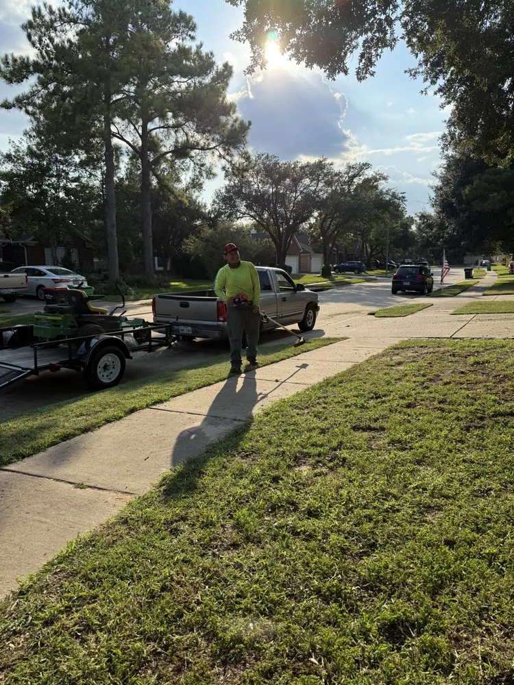 Affordable garden landscaping in Waller, TX by Gutierrez Landscaping