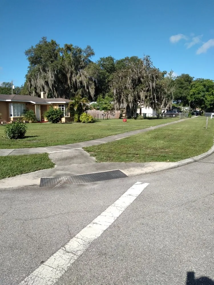 Custom residential landscaping in Lakeland, FL - Gutters and Lawns improvement