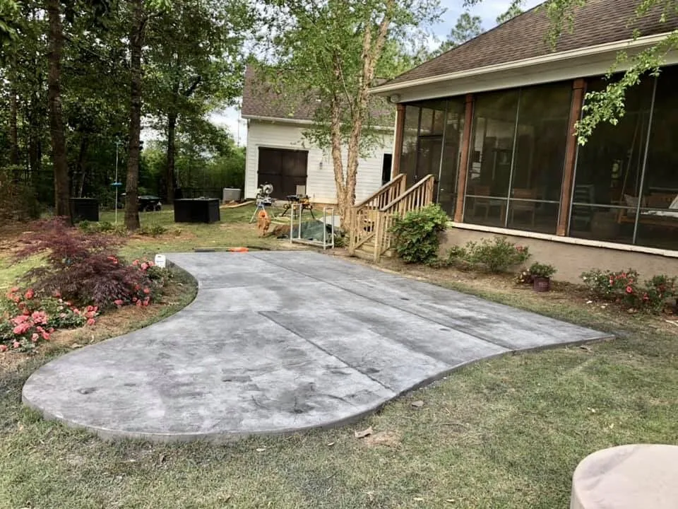 Top-rated landscape installation in Wilmer, AL by Guy Concrete & Landscaping