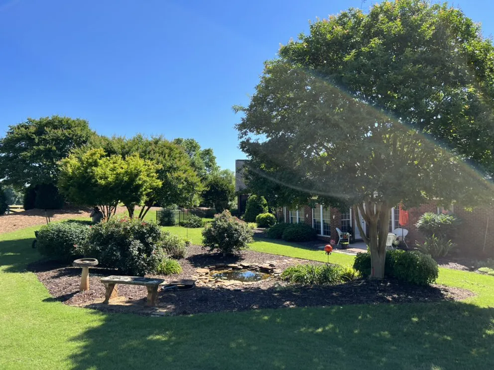 Local yard cleanup service in Spartanburg, SC - Guy Landscapes