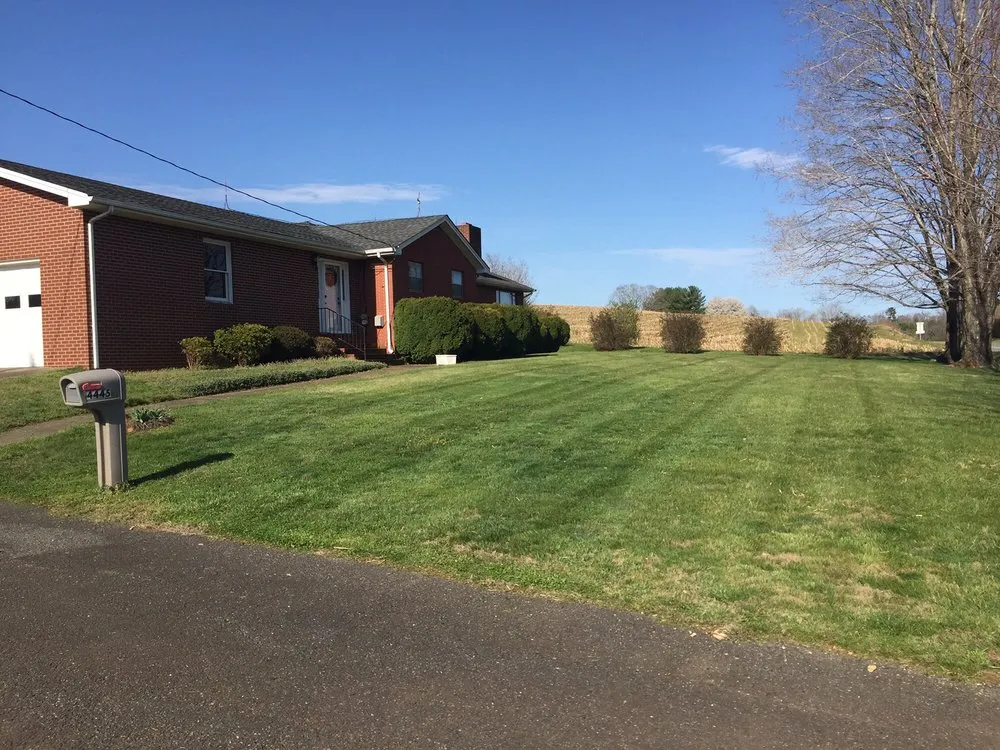 Reliable landscape design experts serving Ararat, VA - Guynn's Lawn Care
