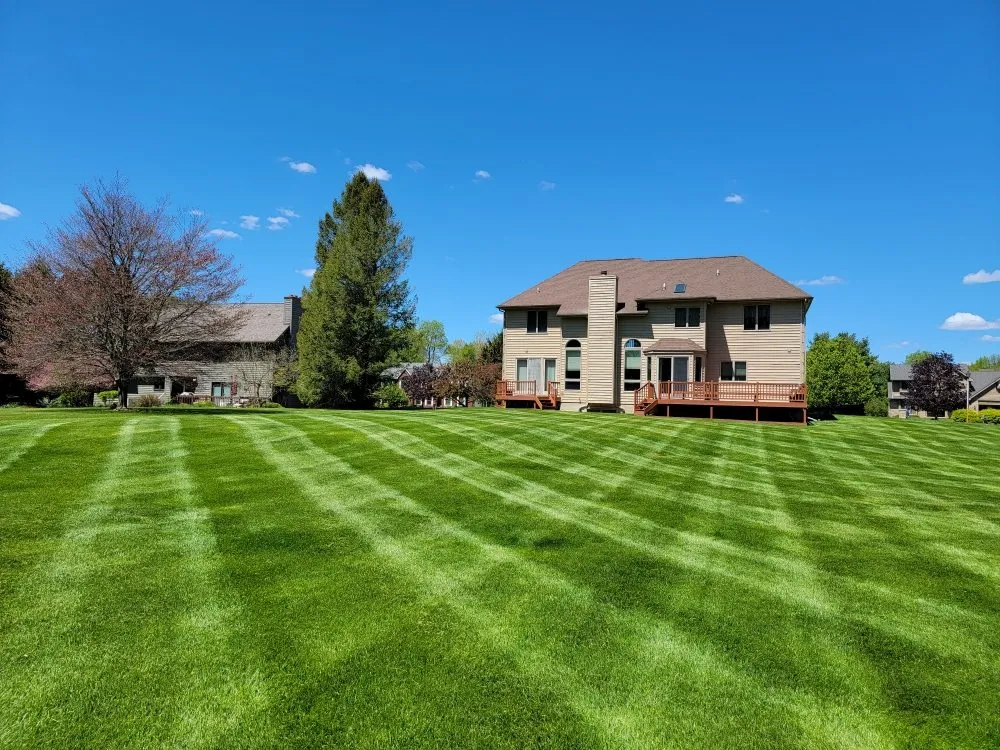 Custom lawn care service experts serving Battle Creek, MI - Guys with Ties Lawn Care