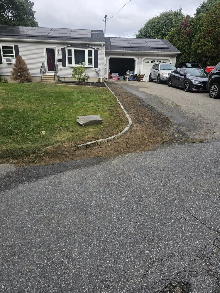 Top-rated landscaping services experts serving Clinton, MA - Guzman Construction