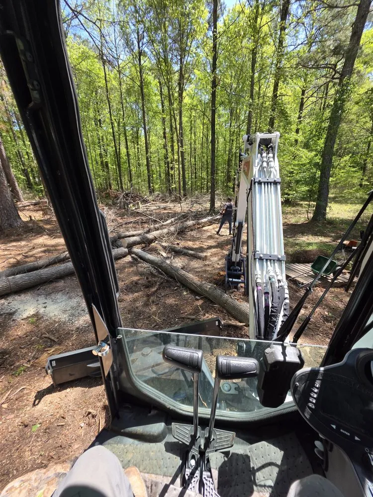 Reliable yard maintenance experts serving Griffin, GA - Guzman Earthworks