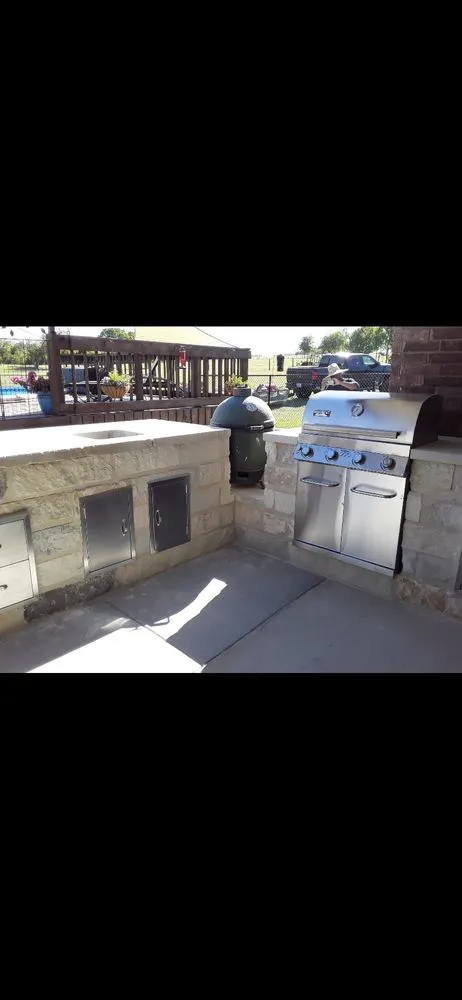 Custom lawn mowing service experts serving Belton, TX - Guzman Landscaping