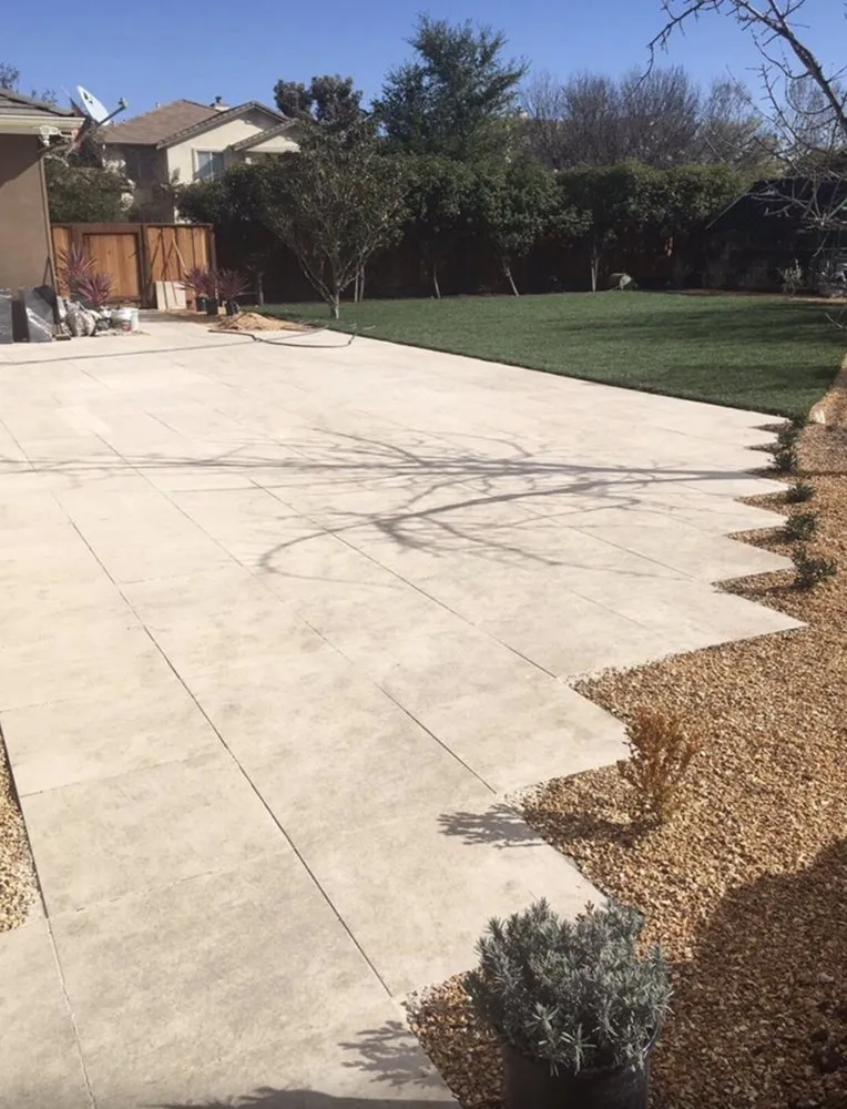 Trusted lawn care service in Richmond, CA - Guzman Landscaping
