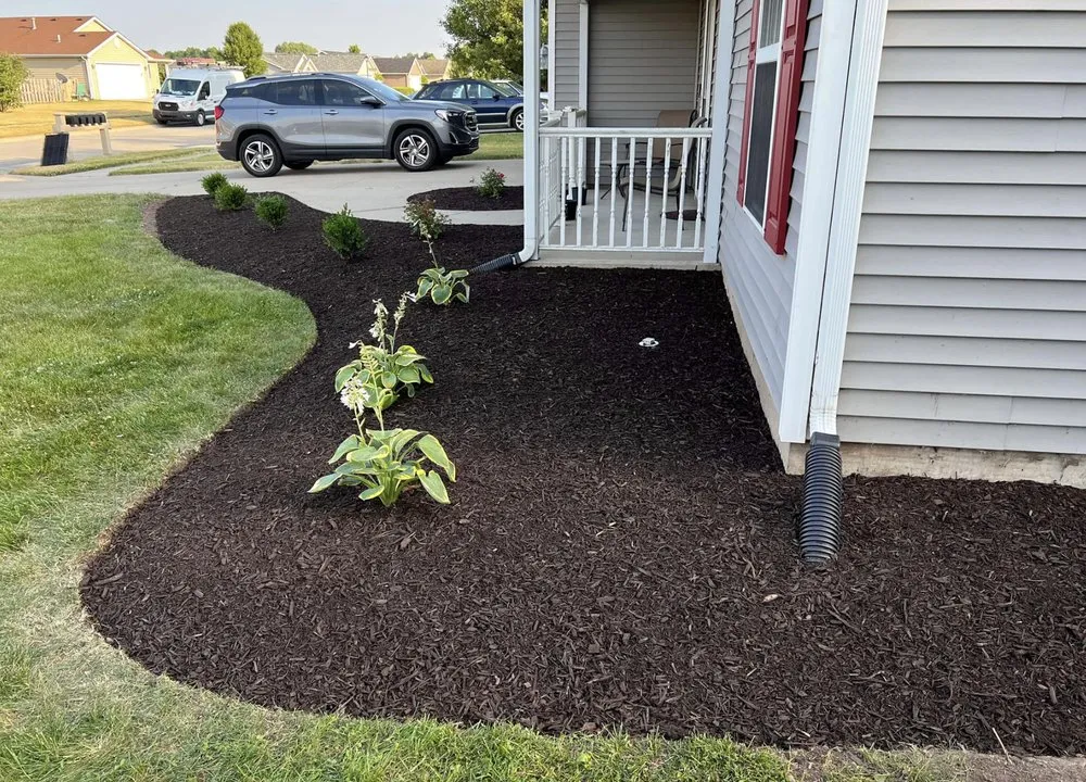 Reliable outdoor landscaping for beautiful yards across Fort Wayne, IN - Guzman Lawn & Landscaping