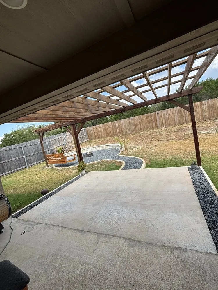 Reliable yard cleanup service for residential properties in Burnet, TX by Guzman Lawn and Masonry