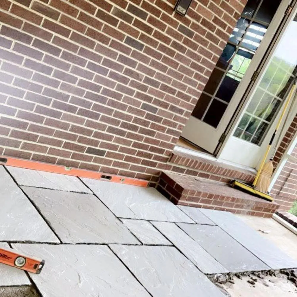 Top-rated residential landscaping for residential properties in Eatonton, GA by Guzman Service Los Brothers Lanscaping