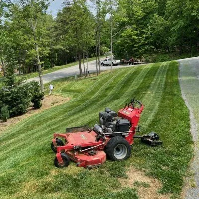 Affordable lawn care service in Eatonton, GA - Guzman Service Los Brothers Lanscaping