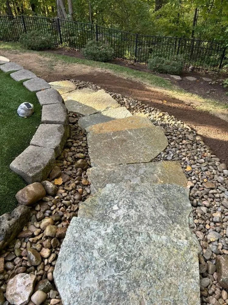 Professional lawn mowing service for homes in Eatonton, GA by Guzman Service Los Brothers Lanscaping