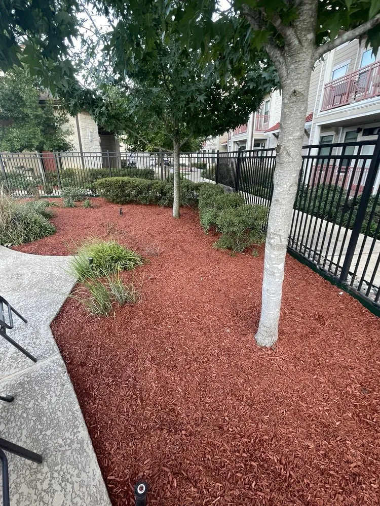 Reliable residential landscaping in Houston, TX by Guzman's Landscaping & Lawn Services