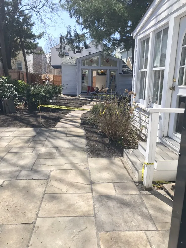 Local yard maintenance experts serving Princeton, NJ - Guzmans Landscaping Services