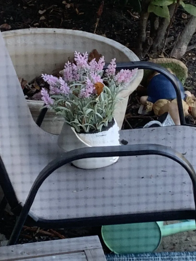 Custom garden landscaping in Sicklerville, NJ by Guzzo Maintenence & Landscapin G