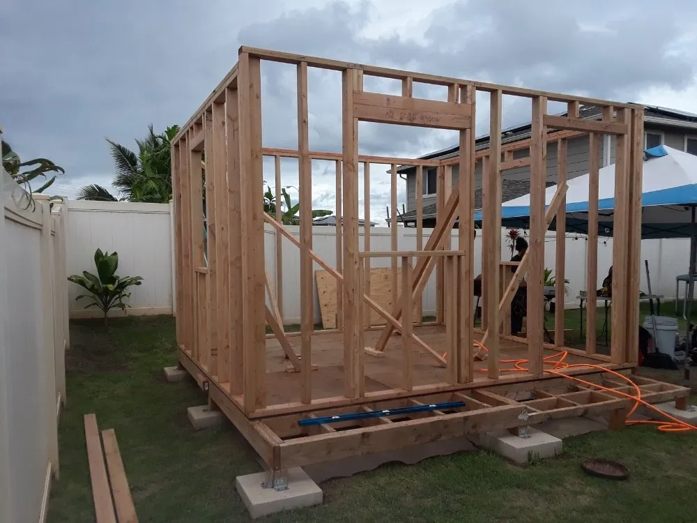 Local yard maintenance in Kapolei, HI - Guzzy's Service