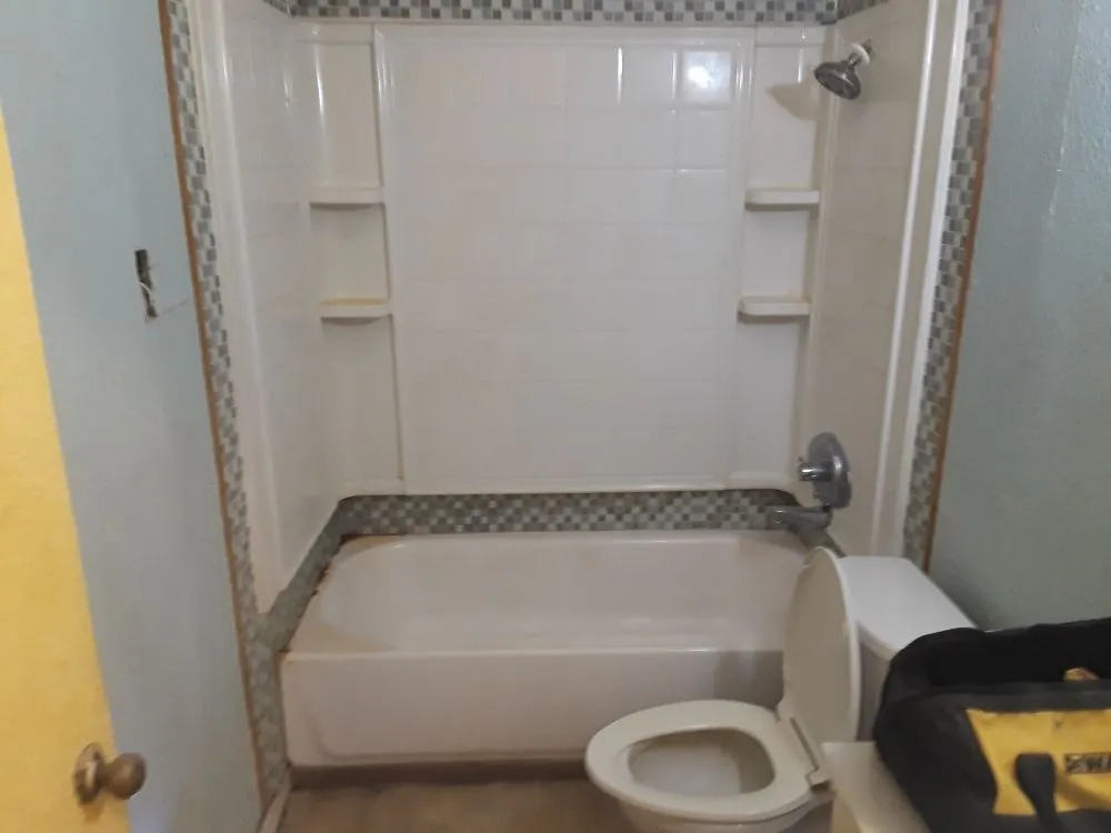 Local landscaping services near you in Kapolei, HI by Guzzy's Service