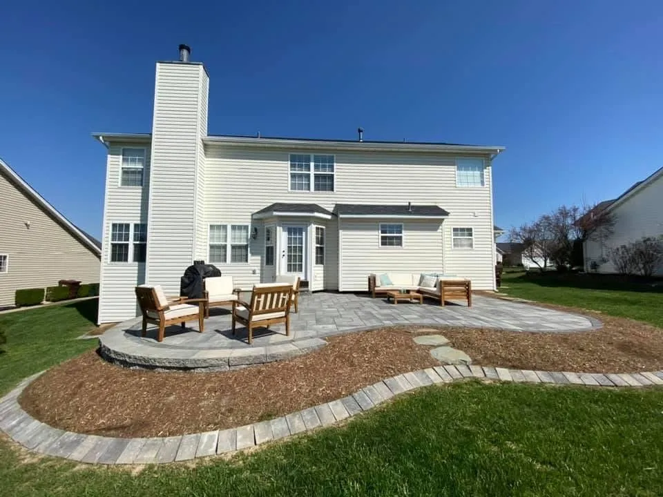 Local landscaping services experts serving Wentzville, MO - GVR Landscape