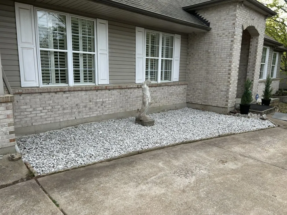 Custom lawn care service near you across Villa Ridge, MO - GW Exterior Maintenance