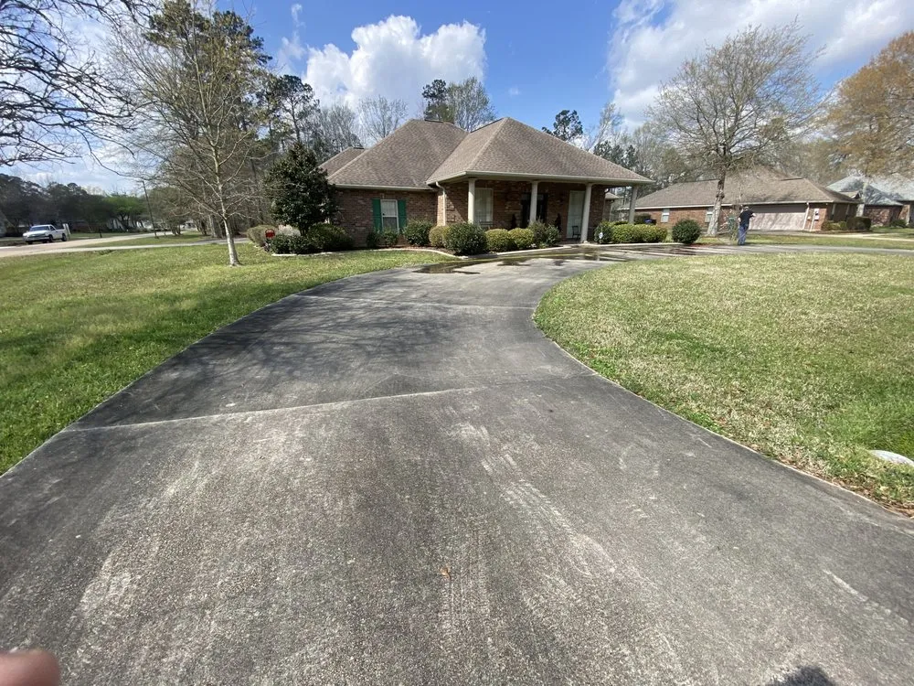 Expert lawn mowing service in Hammond, LA by GWB Pressure Washing