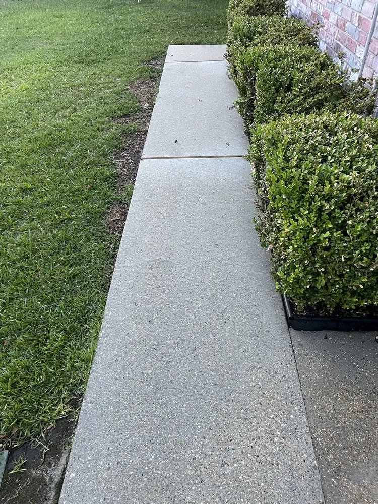 Top-rated garden landscaping with custom design across Hammond, LA - GWB Pressure Washing