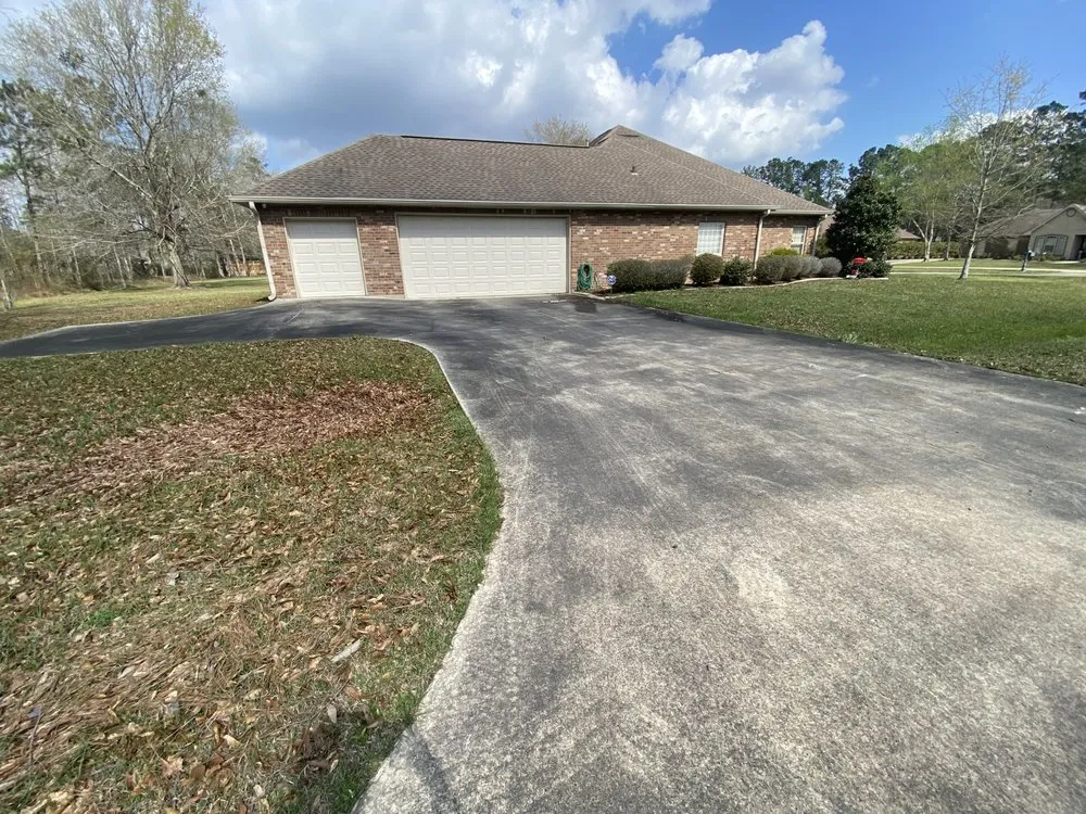 Custom yard cleanup service experts serving Hammond, LA - GWB Pressure Washing