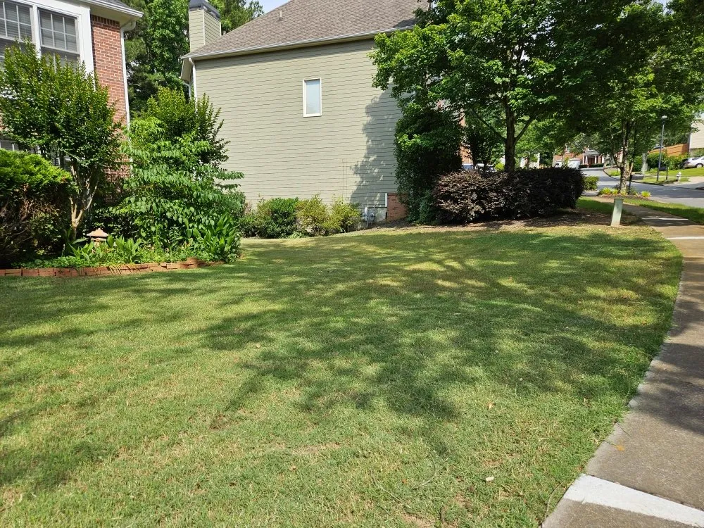 Affordable yard maintenance in Buford, GA - Gwinnett Lawn Pros