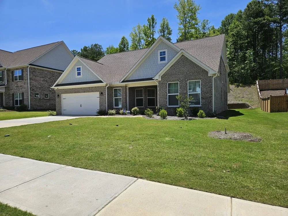 Custom lawn care service in Buford, GA - Gwinnett Lawn Pros